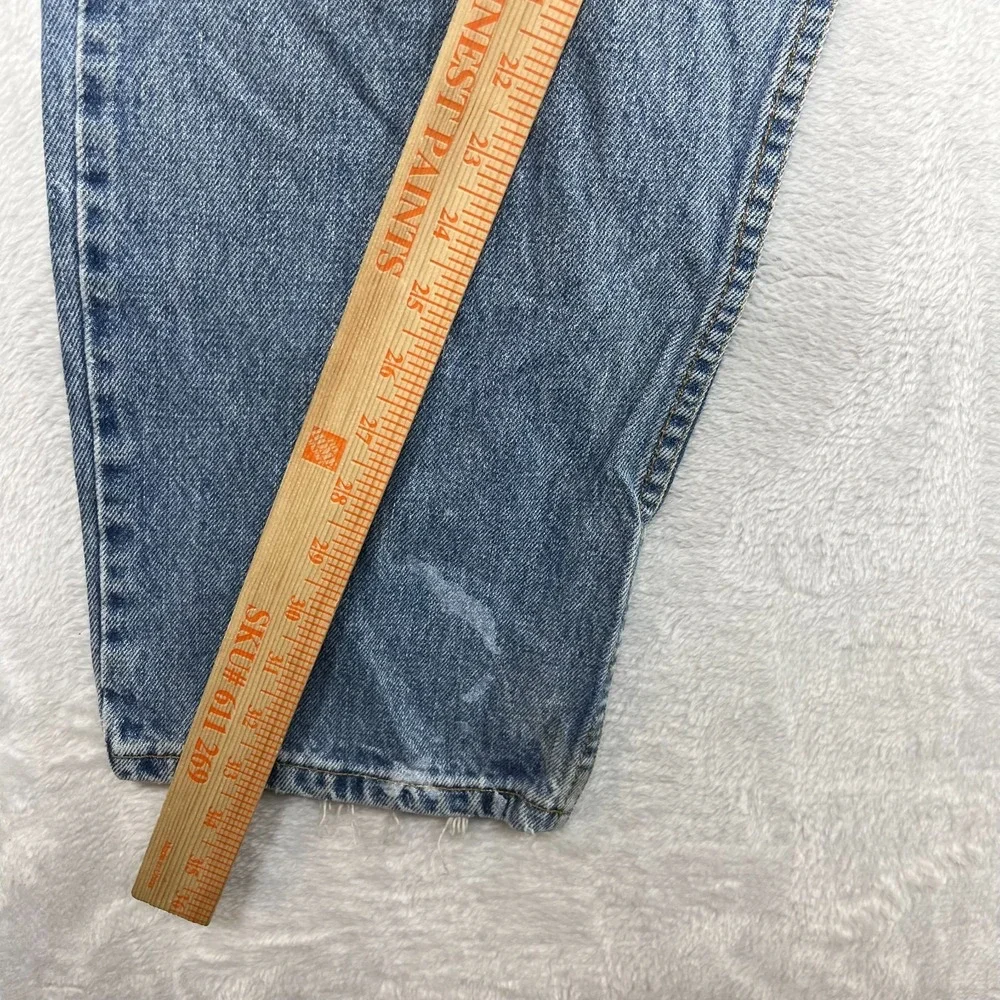 Vintage Levi's 550 Relaxed Fit Jeans Men's Blue Denim Straight Zip Fly - 34X33‎
